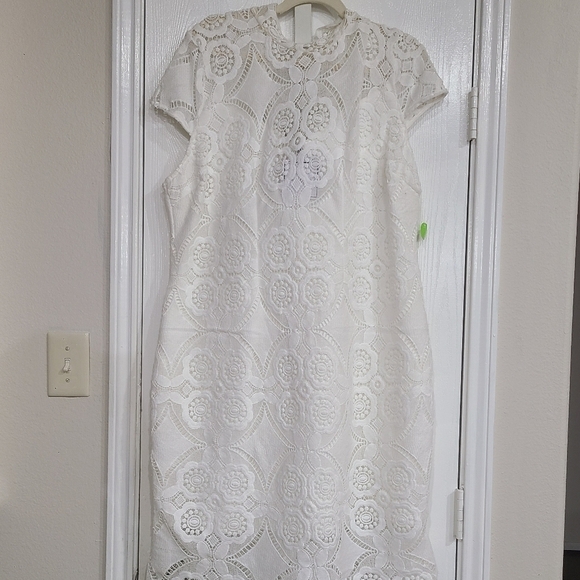 Premier Amour Dresses & Skirts - NWT Premier Amour White Lace Dress, Size 16
